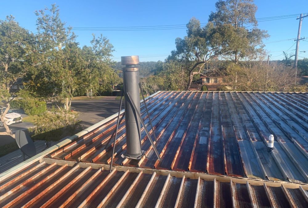 Roof Repair vs Replacement: Deciding on a New Roof